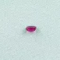 Mobile Preview: Ein unbehandelter spitzen Rubin mit einem Gewicht von 0,40 ct - multifacettierter Ovalschliff - 4,85 x 3,52 x 2,34 mm - Echte Edelsteine online kaufen!
