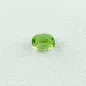 Preview: Echter Peridot 2,19 ct Edelstein​ online kaufen! Ein grüner Heilstein mit vielen Eigenschaften. Echte Edelsteine mit Zertifikat online kaufen!