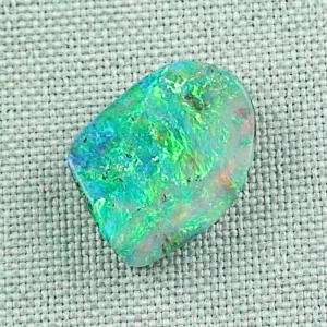 11,02 ct Boulder Opal Grüner Multicolor Edelstein aus Australien mit brillanten Farben | 17,38 x 14,49 x 5,36 mm | Echte Opale mit Zertifikat online kaufen - Versicherter Versand!4