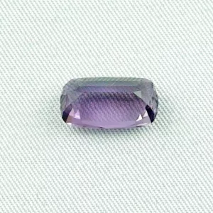 schöner echter 3,46 ct violetter Amethyst im Kissenschliff - Perfekt für Amethyst-Schmuck geeignet - Echte Schmucksteine mit Zertifikat online kaufen!