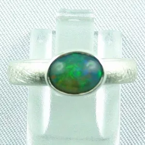 Silberring mit grünen Welo Opal 0,92 ct - Eleganter Damenring