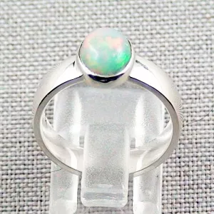 935er Opalring mit echten 1,17 ct. Welo Opal Silberring Multicolor - Opalschmuck ganz einfach und bequem online kaufen. | Edelstein- und Opalschmuck 4