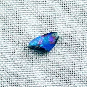 Echter Boulder Opal 1,32 ct. aus Australien - Opale mit Zertifikat online kaufen - 4