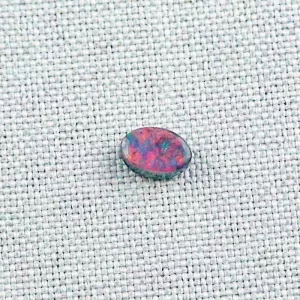 Black Opal 0,72 ct Roter Multicolor Vollopal aus Lightning Ridge
