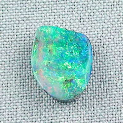 11,02 ct Boulder Opal Grüner Multicolor Edelstein aus Australien mit brillanten Farben | 17,38 x 14,49 x 5,36 mm | Echte Opale mit Zertifikat online kaufen - Versicherter Versand!1