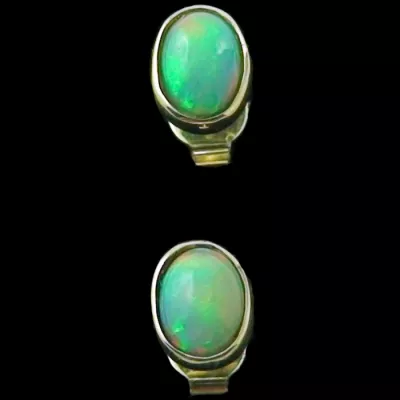 Welo Opal Ohrringe aus Gold
