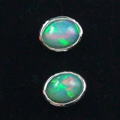 Echte 925er Ohrstecker 2,55 ct. Grüne Multicolor Welo Opale Ohrringe Opalohrstecker - Echter Opalschmuck mit Lichtbild-Zertifikat ganz einfach online kaufen 2