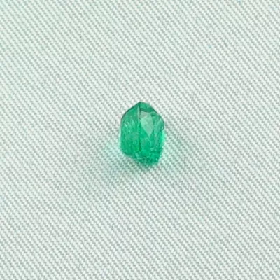 1,06 ct Emerald Smaragd im Kissen Schliff - 6,08 x 5,12 x 4,47 mm - Perfekt für Smaragd-Schmuck geeignet! - Echte Edelsteine mit Zertifikat online kaufen!