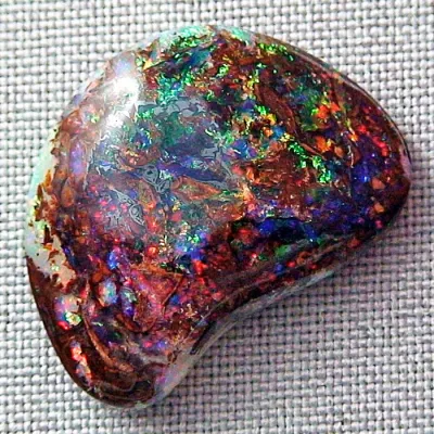 Echter Boulder Opal 34.34 ct. aus Australien - Opale mit Zertifikat online kaufen - Roter Multicolor Boulder Opal 31,81 x 23,38 x 7,85 mm für Opalschmuck 1