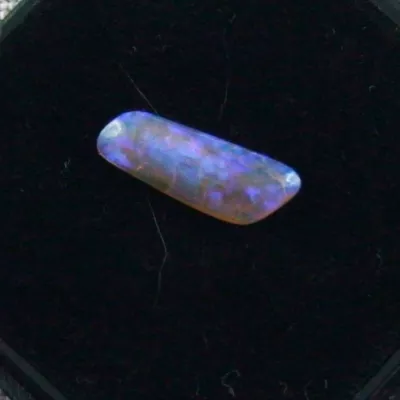 Echter australischer Lightning Ridge Black Crystal Opal mit 1,22 ct Gewicht - top Edelsteine bei der Opal-Schmiede sicher online bestellen. 5