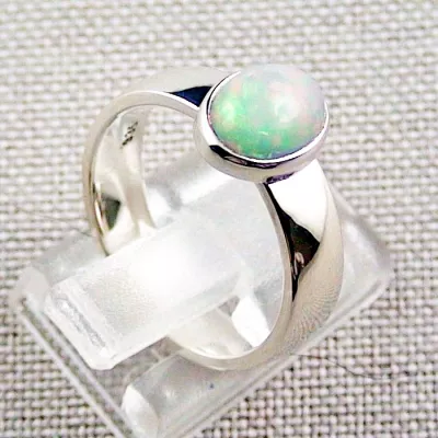 935er Opalring mit echten 1,17 ct. Welo Opal Silberring Multicolor - Opalschmuck ganz einfach und bequem online kaufen. | Edelstein- und Opalschmuck 5