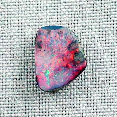 Echter Boulder Opal 5,95 ct. aus Australien - Opale mit Zertifikat online kaufen - Roter Multicolor Boulder Opal 15,05 x 13,64 x 4,14 mm für Opalschmuck-1