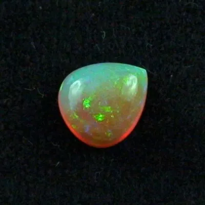 ►Welo Opal 3,73 ct Edelstein Multicolor Schmuckstein, Bild2