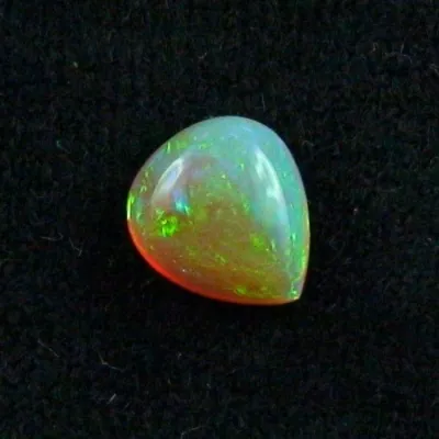 ►Welo Opal 3,73 ct Edelstein Multicolor Schmuckstein, Bild3