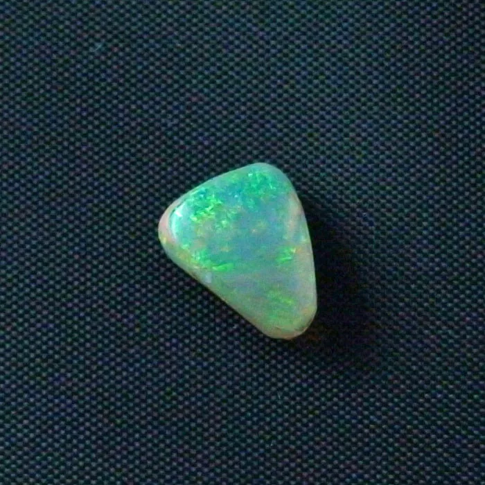 Lightning Ridge Black Crystal Opal 1,85 ct grünlastig multicolor
