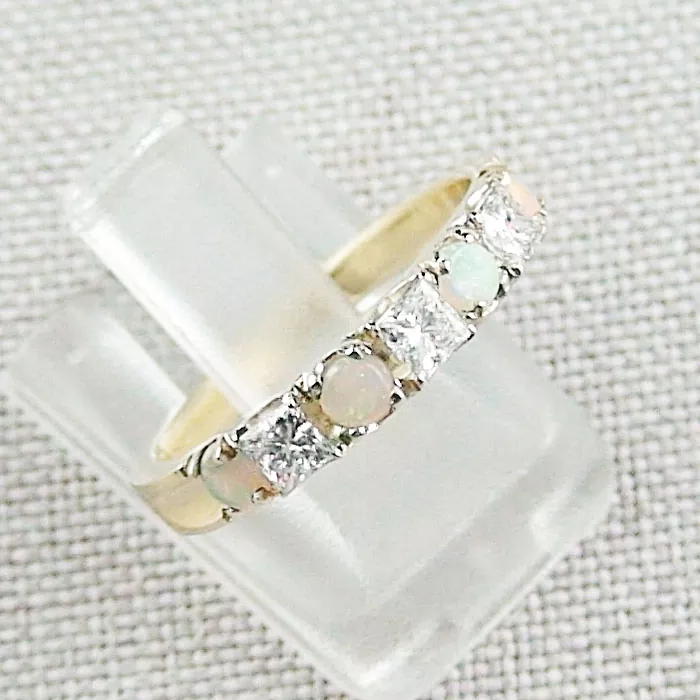 14k Goldring, 2,87 gr Opal-Brillant-Ring, Damenring