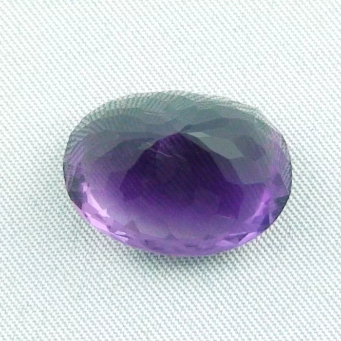 Großer violetter Amethyst 18,48 ct Oval Schliff Edelstein Schmuckstein