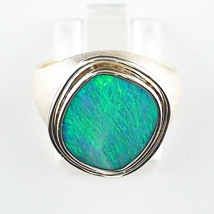 Auftragsarbeit: 14k Gelbgold Ring mit grünen Black Crystal Opal