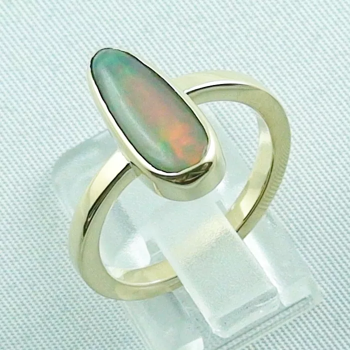 Massiver 14k Goldring mit Welo Opal 2,04 ct Opalring Multicolor