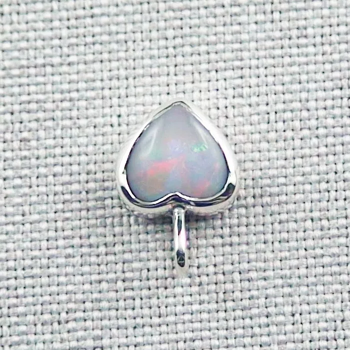 Herz-Opalanhänger 0,97 ct White Opal mit 925er Silberkette