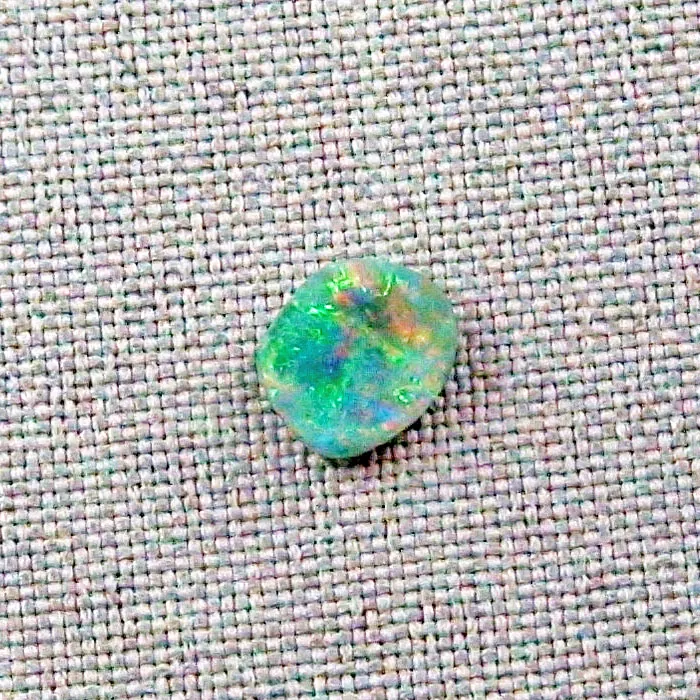 1,13 ct. Semi Black Opal Grüner Multicolor Lightning Ridge Opalstein