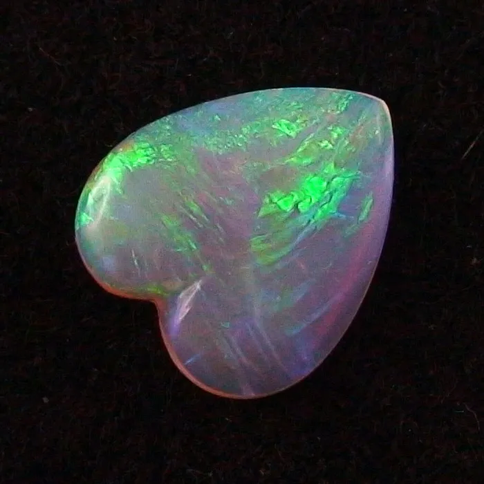 1,81 ct Black Crystal Opal Multicolor in Herzform - 12,03 x 10,81 x 2,50 mm