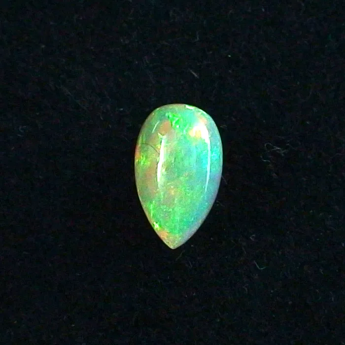 2,84 ct. ct Welo Opal Multicolor Opalstein