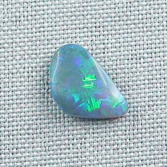 Black Crystal Opal 2,55 ct Fancy Multicolor Vollopal Lightning Ridge