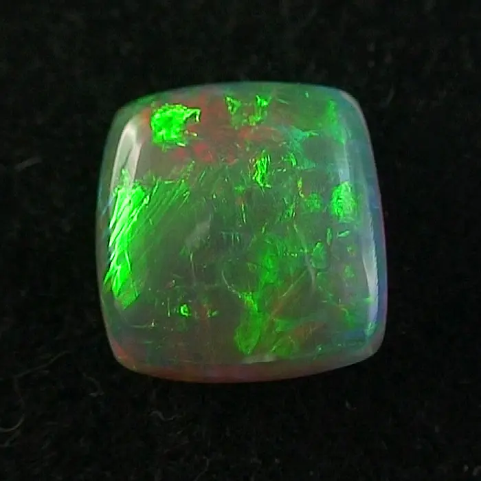 🦚 Grüner Welo Opal 7,14 ct als Vollopal