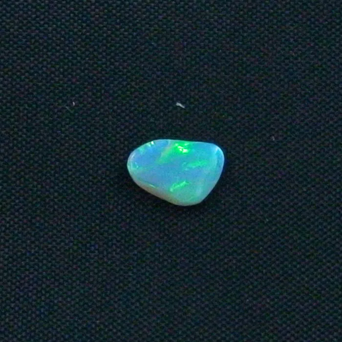 White Opal 0,51 ct Fancy Blau Grüner Multicolor Edelstein Schmuckstein