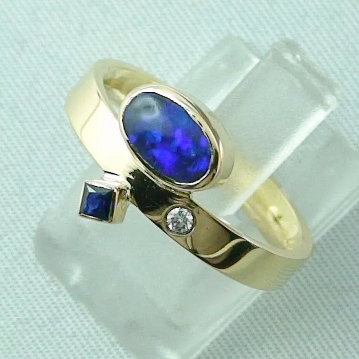 Opalring, 0,96 ct Blauer Black Opal, Diamanten, Saphir