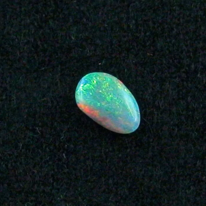 Lightning Ridge Edelstein 0,68 ct Black Crystal Opal