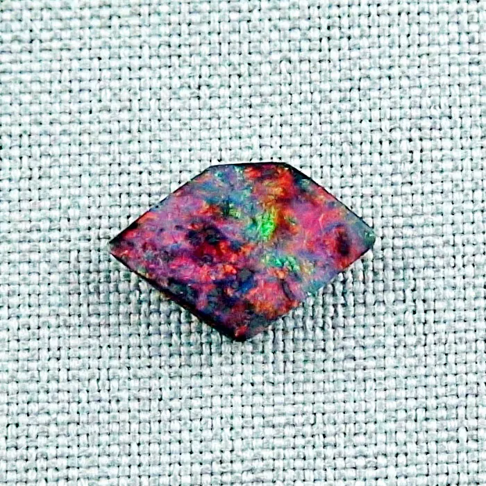 4,29 ct Boulder Opal Roter Edelstein Multicolor Schmuckstein