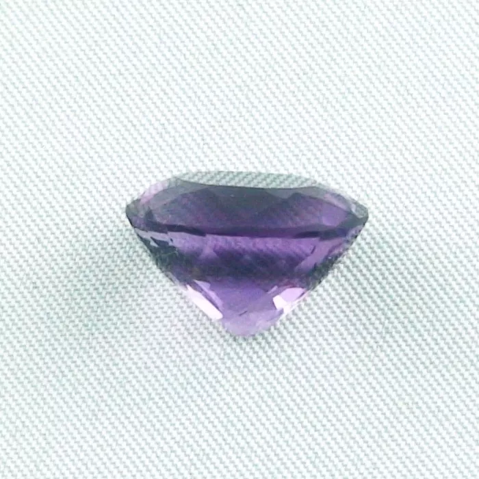 Großer violetter Amethyst 8,62 ct Schmuckstein Edelstein Oval Schliff