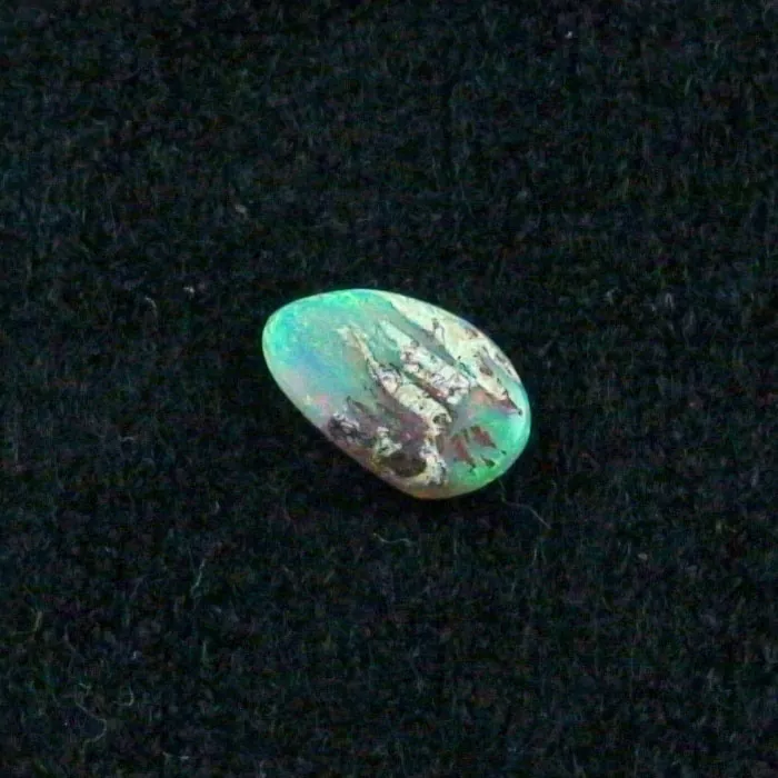 Lightning Ridge Edelstein 0,68 ct Black Crystal Opal