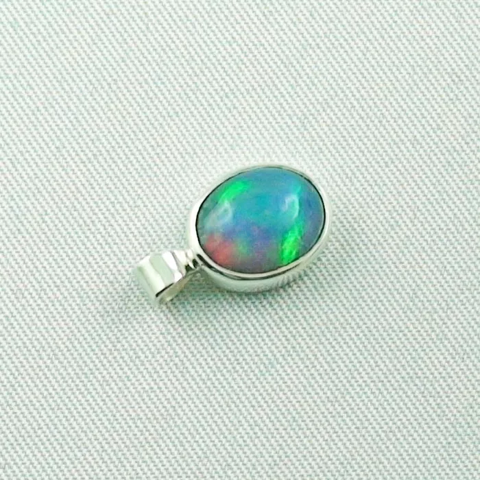 Silber-Opalanhänger mit Multicolor Welo Opal 2,07 ct