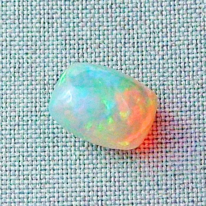 7,98 ct Welo Opal Multicolor Schmuckstein Edelstein