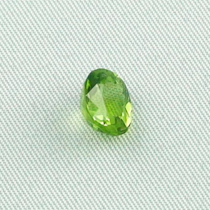 2,66 ct Peridot Edelstein Chrysolith Ringstein Oval Portuguese