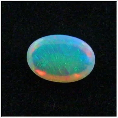 großer 6,81 ct Welo Opal Multicolor für Opalschmuck