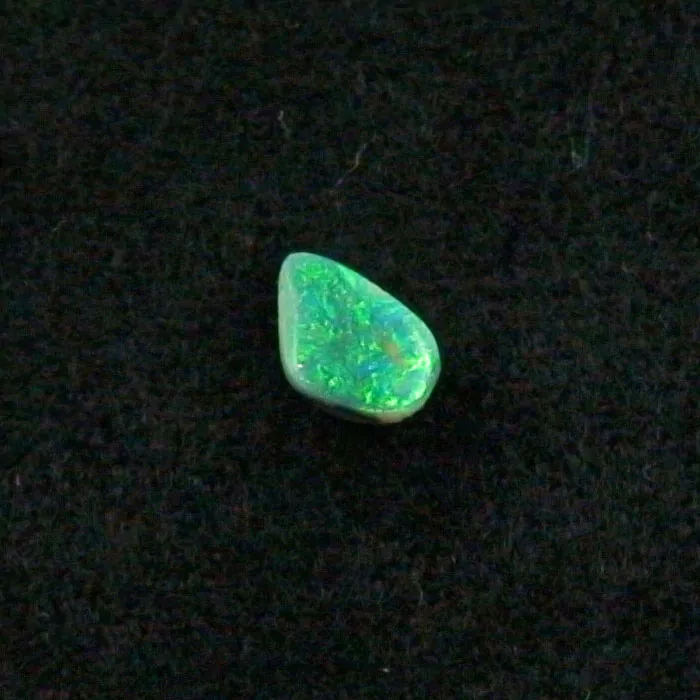 Echter australischer Lightning Ridge Semi Black Opal 0,72 ct Fancy Opal Grün