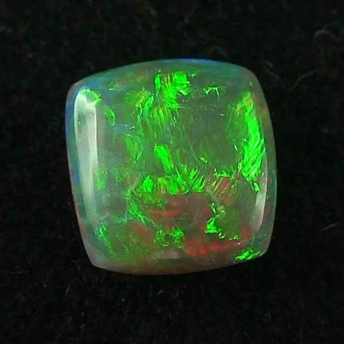 Grüner Welo Opal 7,14 ct als Vollopal