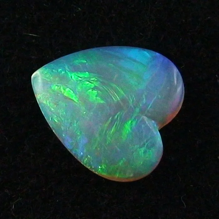 1,81 ct Black Crystal Opal Multicolor in Herzform - 12,03 x 10,81 x 2,50 mm