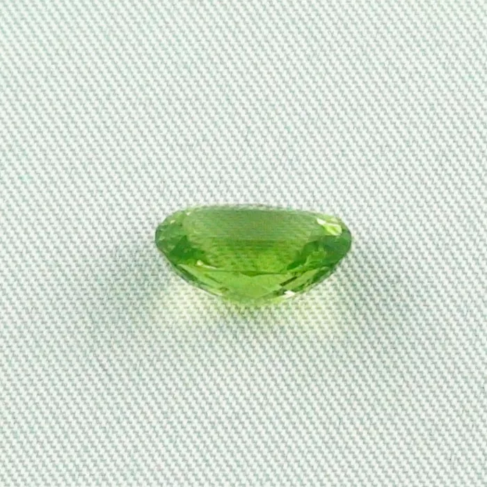 3,53 ct Peridot Chrysolith Edelstein Ringstein Oval Portuguese