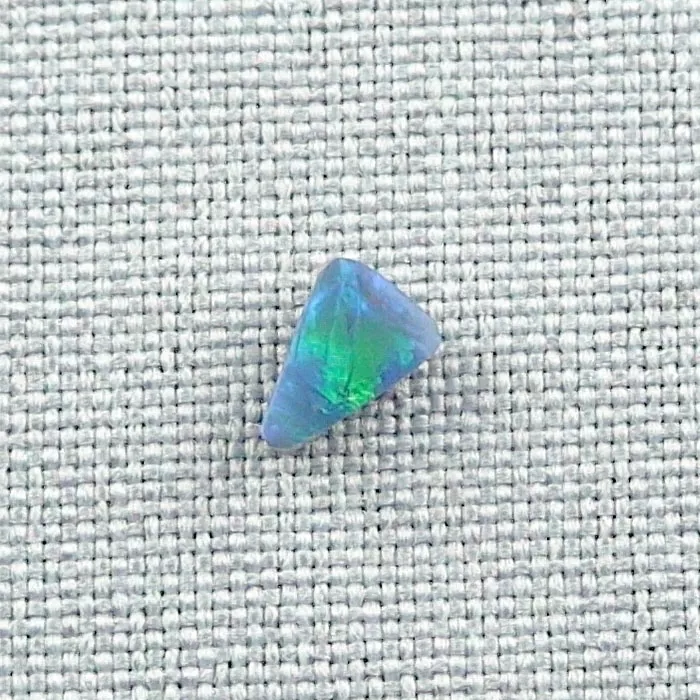 Lightning Ridge Black Crystal Opal 0,66 ct Blau Grüner Vollopal