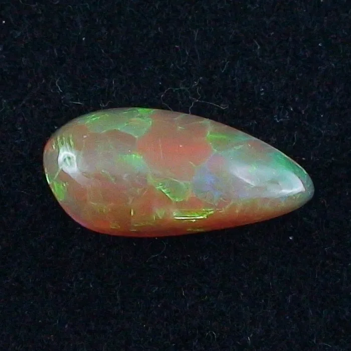 5,85 ct. ct Welo Opal Multicolor Opalstein