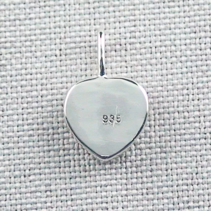 Herz-Opalanhänger 1,14 ct White Opal mit 925er Silberkette Herzanhänger