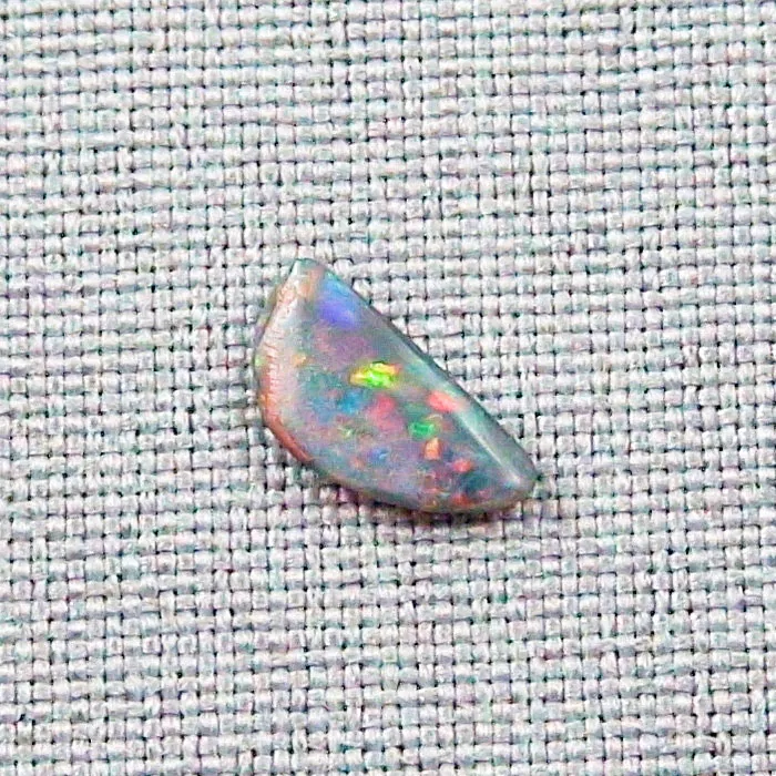 0,91 ct Lightning Ridge Semi Black Opal Multicolor Vollopal