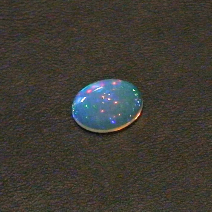 Welo Opal 3,57 ct Multicolor Edelstein Schmuckstein