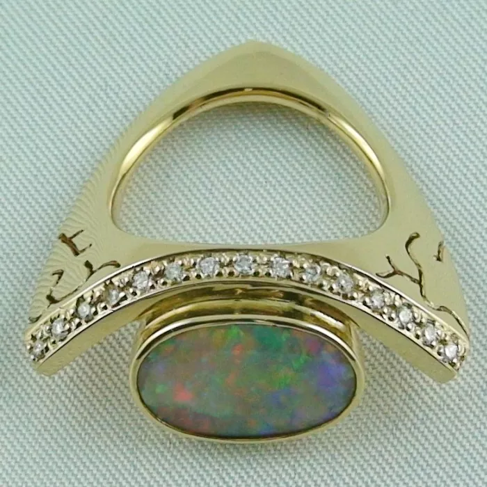 Massiver 18k Damen-Opal-Gold-Ring 11,77 gr mit Diamanten