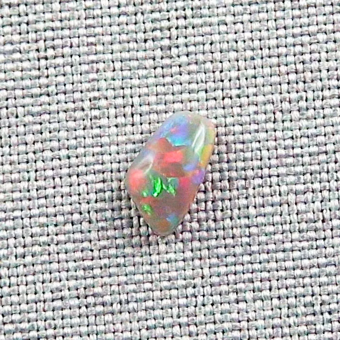 Lightning Ridge Black Crystal Opal 0,95 ct Multicolor Vollopal